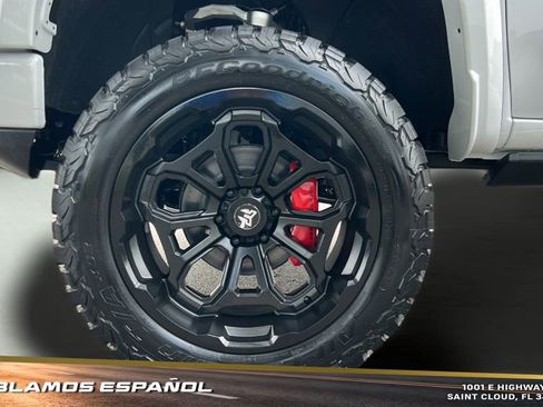 New 2025 GMC Sierra 1500 AT4 w/ AT4 Premium Package image 33