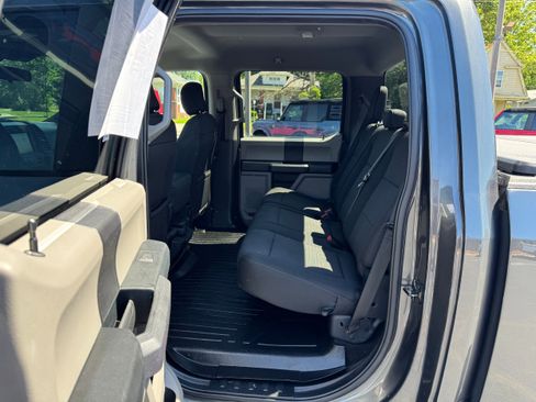 Used 2019 Ford F150 XL w/ Equipment Group 101A Mid AWD/4WD image 12