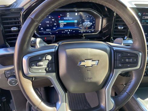 Certified 2023 Chevrolet Silverado 1500 LTZ image 9