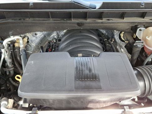 Used 2021 Chevrolet Suburban High Country w/ Premium Package image 32