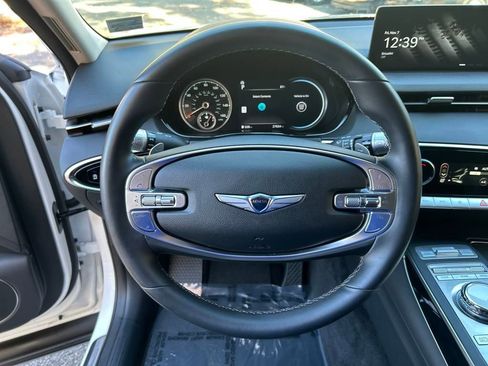 Used 2025 Genesis GV70 2.5T image 20