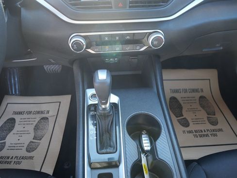 Used 2020 Nissan Altima 2.5 S image 12