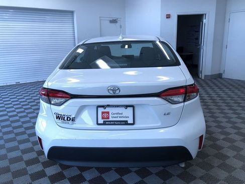 Certified 2025 Toyota Corolla LE image 13