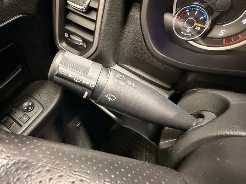 Used 2020 RAM 3500 Tradesman w/ Chrome Appearance Group image 28