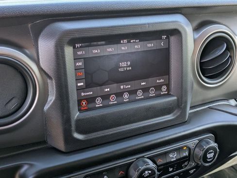 Used 2020 Jeep Wrangler Unlimited Sport AWD/4WD image 19