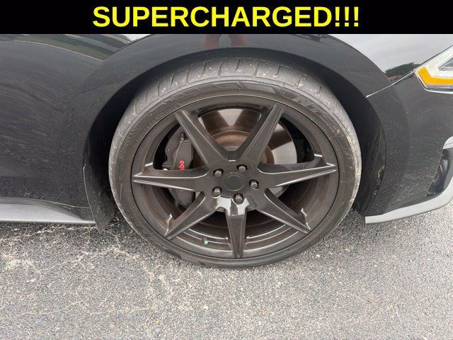 Used 2021 Ford Mustang GT Premium w/ GT Performance Package RWD image 9