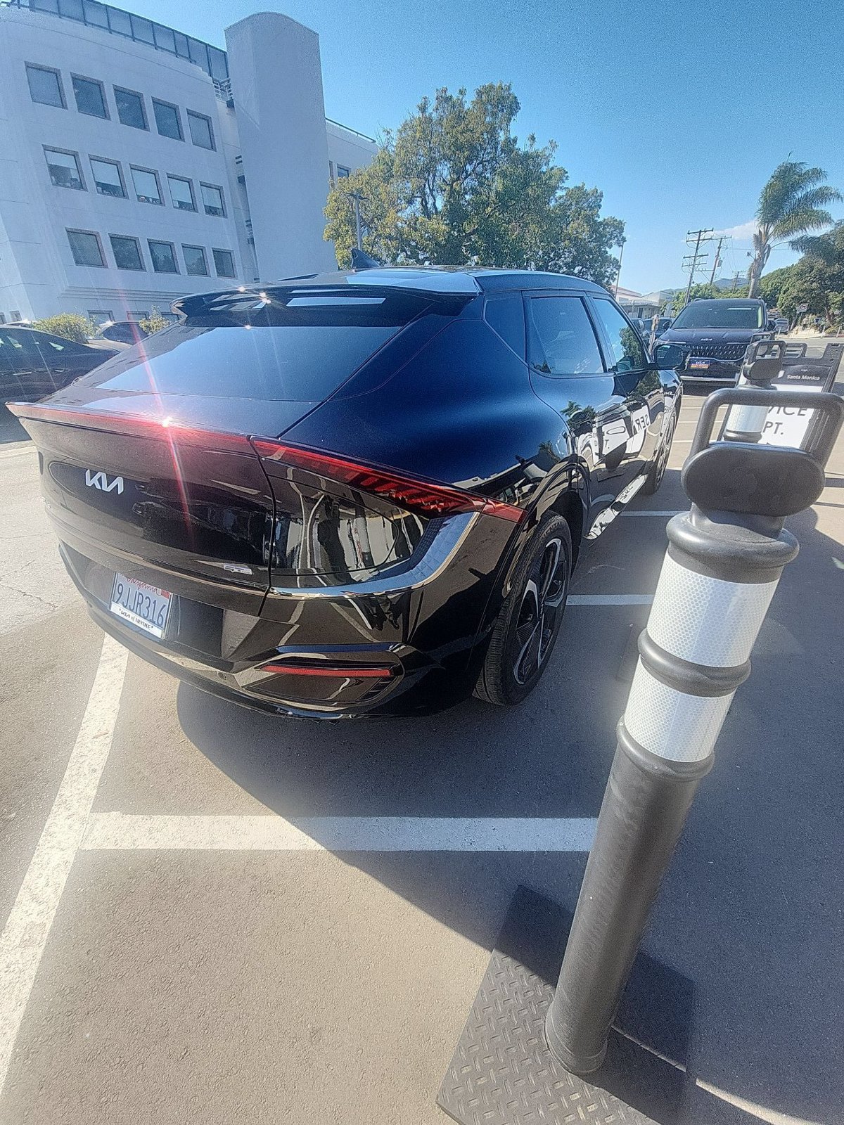 Certified 2023 Kia EV6 GT-Line AWD/4WD image 3