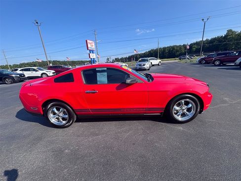 Used 2012 Ford Mustang Coupe RWD image 8