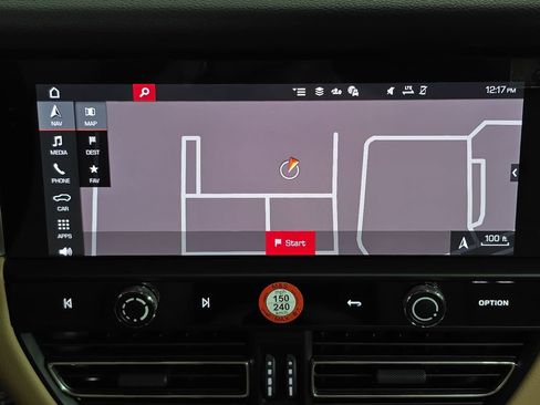 New 2026 Porsche Macan image 18