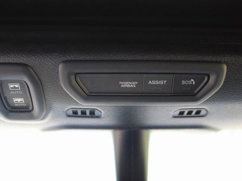 Used 2022 Jeep Wrangler Unlimited Sahara image 23