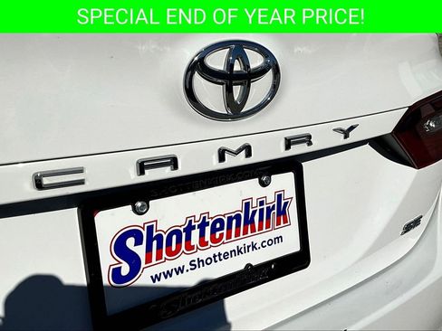Used 2021 Toyota Camry SE image 22