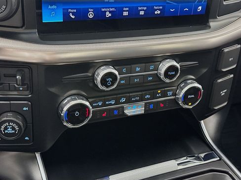 Used 2023 Ford F150 Raptor w/ Raptor 37 Performance Package AWD/4WD image 17
