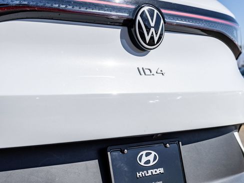 Used 2022 Volkswagen ID.4 Pro S w/ Gradient Package AWD/4WD image 8