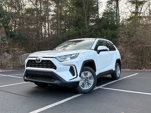 New 2025 Toyota RAV4 XLE w/ Convenience Package image 1