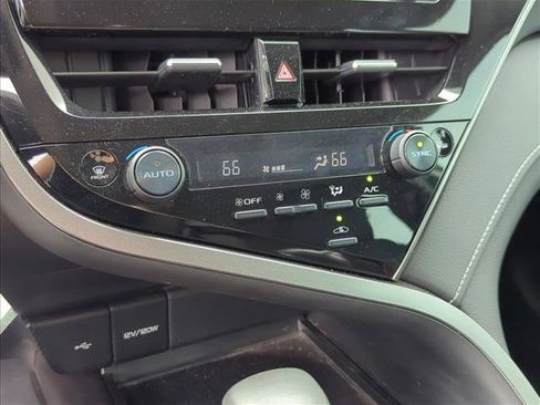 Used 2024 Toyota Camry SE FWD image 20