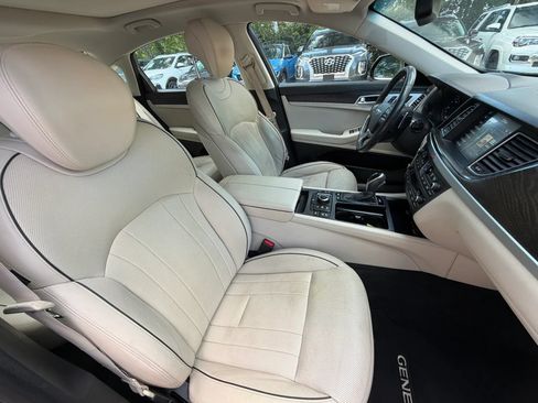 Used 2016 Hyundai Genesis 3.8 w/ Option Group 04 AWD/4WD image 9