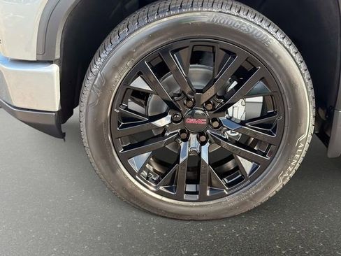 New 2026 GMC Sierra 1500 Elevation w/ Elevation Premium Package AWD/4WD image 10