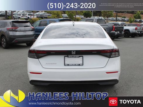 Used 2023 Honda Accord EX image 8