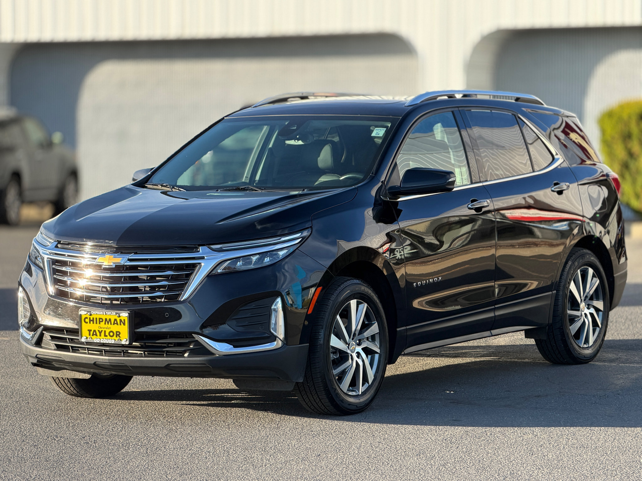 Used 2022 Chevrolet Equinox Premier AWD/4WD image 18