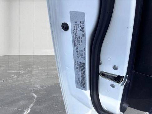 Used 2019 Chrysler 300 Touring L w/ Quick Order Package 22F image 33