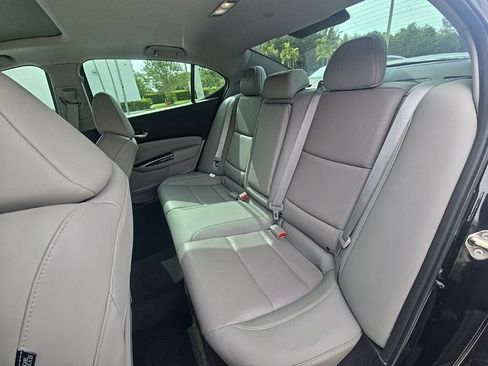 Used 2017 Acura TLX V6 w/ Technology Package FWD image 30