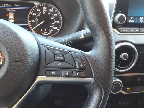 Used 2024 Nissan Sentra SV FWD image 16