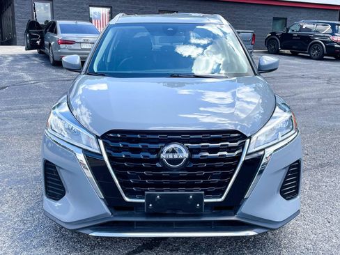 Used 2023 Nissan Kicks SV FWD image 7