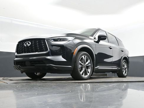 Certified 2023 INFINITI QX60 Luxe w/ Cargo Package image 41