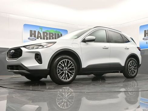 New 2025 Ford Escape SE image 21