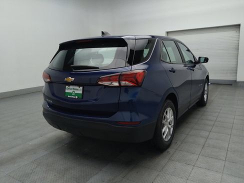 Used 2023 Chevrolet Equinox LS image 9