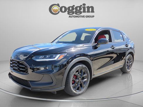 Used 2024 Honda HR-V Sport image 1