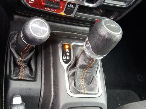 Used 2021 Jeep Gladiator Mojave image 27