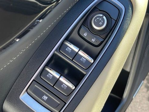 Certified 2025 Subaru Outback Limited w/ Popular Package #2 image 18