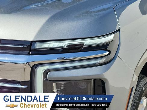Certified 2025 Chevrolet Tahoe LT AWD/4WD image 17