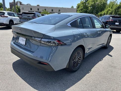 New 2026 Nissan Sentra SV w/ Floor Mat Package FWD image 7
