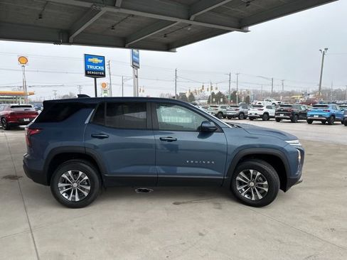 New 2026 Chevrolet Equinox LT image 4