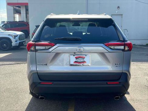 Certified 2025 Toyota RAV4 XLE AWD/4WD image 7