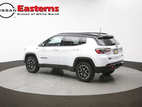 Used 2025 Jeep Compass Trailhawk w/ Trailer Tow Group AWD/4WD image 61