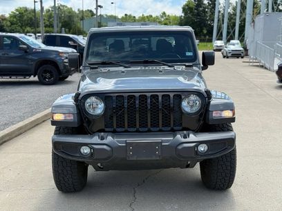 Used 2021 Jeep Gladiator Sport