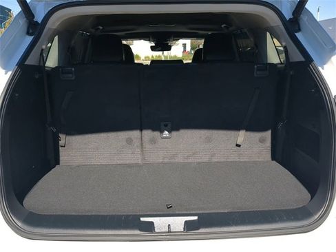 Used 2023 Toyota Highlander Limited image 13