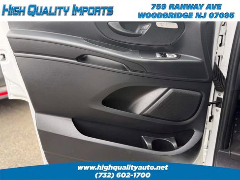 Used 2021 Mercedes-Benz Metris image 33