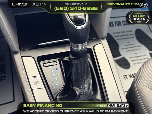 Used 2017 Hyundai Elantra SE FWD image 13
