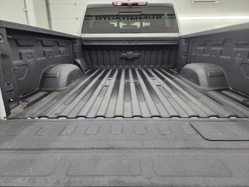 Used 2020 Chevrolet Silverado 3500 LTZ w/ LTZ Plus Package image 29