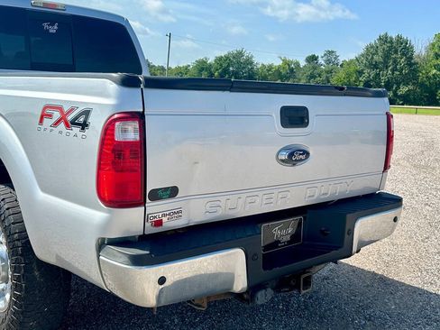 Used 2014 Ford F250 XLT w/ XLT Premium Package AWD/4WD image 5
