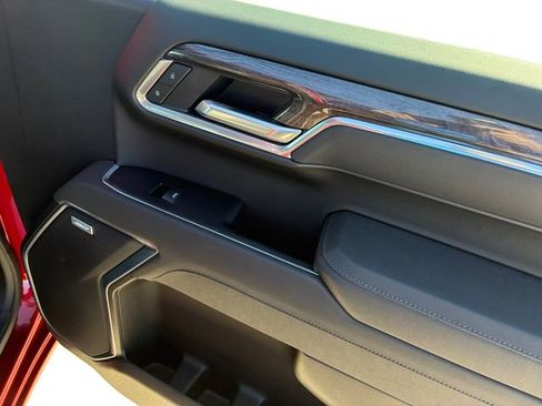 New 2026 Chevrolet Silverado 1500 LTZ w/ LTZ Premium Package image 14