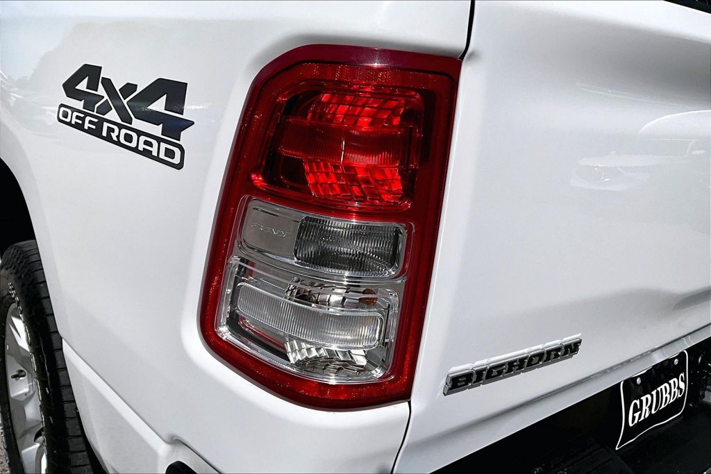 Used 2024 RAM 1500 Big Horn AWD/4WD image 40