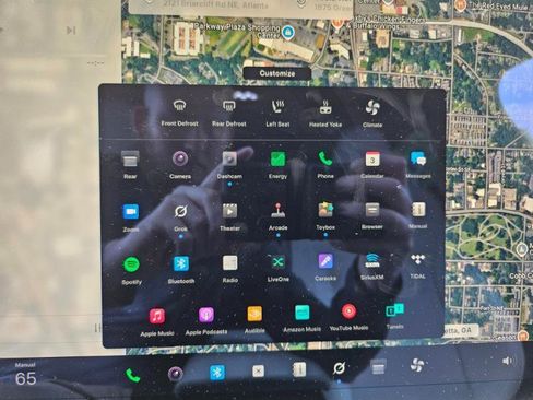 Used 2023 Tesla Model X image 40