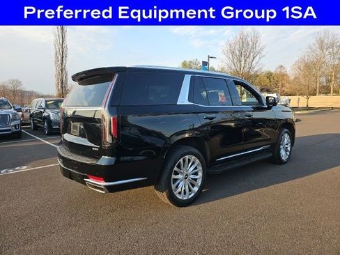 Used 2021 Cadillac Escalade Luxury AWD/4WD image 5