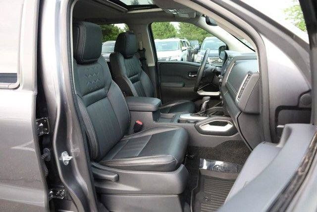 Used 2022 Nissan Frontier SV w/ SV Premium Package AWD/4WD image 25