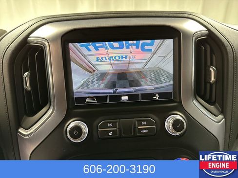 Used 2020 GMC Sierra 1500 SLT w/ SLT Premium Package image 22